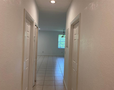 713 Ne 4th Street - Photo Thumbnail 13