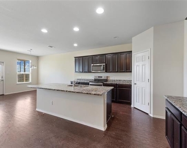2239 Heaton Street - Photo Thumbnail 5