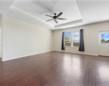 2239 Heaton Street - Photo Thumbnail 11