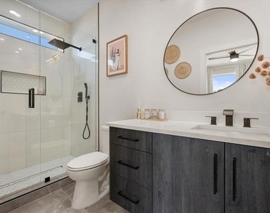 4029 Ivanhoe Lane - Photo Thumbnail 24