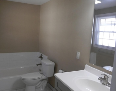 67 Barber Street Nw - Photo Thumbnail 23