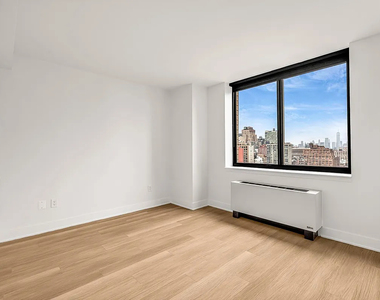 West 42nd Street, New York, NY 10036 - Photo Thumbnail 4