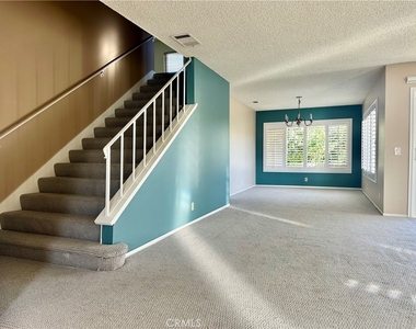 1228 Calle Vistaso - Photo Thumbnail 2