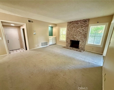 1228 Calle Vistaso - Photo Thumbnail 6