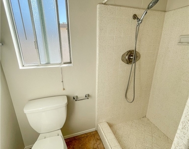 16701 Lynn Lane - Photo Thumbnail 21