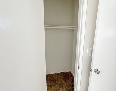 16701 Lynn Lane - Photo Thumbnail 19