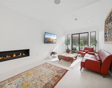 4607 Perham - Photo Thumbnail 44