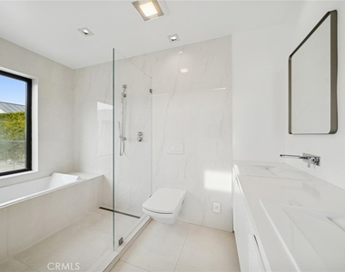 4607 Perham - Photo Thumbnail 35