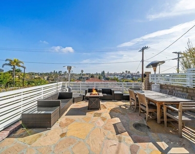 7520 Earldom Avenue - Photo Thumbnail 14
