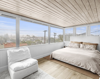 7520 Earldom Avenue - Photo Thumbnail 6