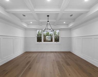 566 Ida Street - Photo Thumbnail 6