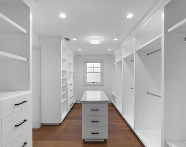 566 Ida Street - Photo Thumbnail 18