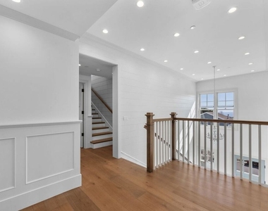 566 Ida Street - Photo Thumbnail 38