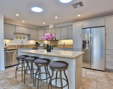 1421 Sunflower Circle N - Photo Thumbnail 8