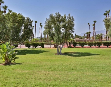 1421 Sunflower Circle N - Photo Thumbnail 31