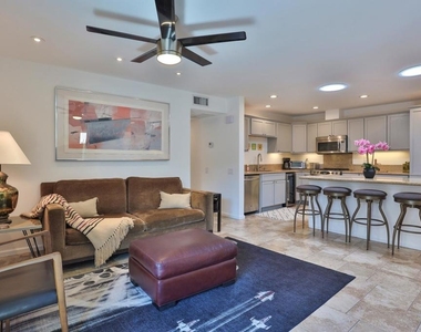 1421 Sunflower Circle N - Photo Thumbnail 4