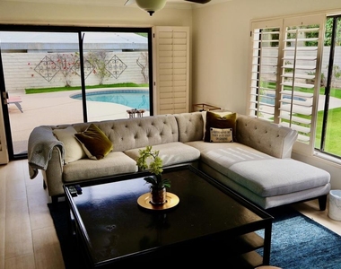 75309 Palm Shadow Drive - Photo Thumbnail 19