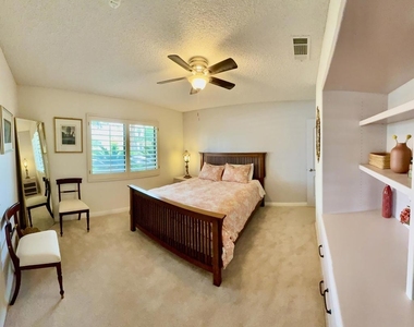 75309 Palm Shadow Drive - Photo Thumbnail 21