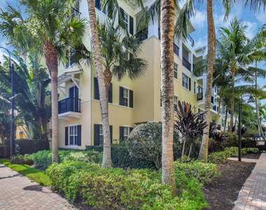 3120 E Latitude Circle - Photo Thumbnail 4