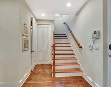 3120 E Latitude Circle - Photo Thumbnail 9