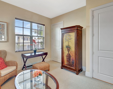 3120 E Latitude Circle - Photo Thumbnail 20