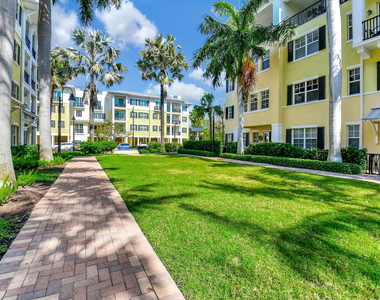 3120 E Latitude Circle - Photo Thumbnail 47