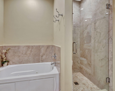 3120 E Latitude Circle - Photo Thumbnail 39