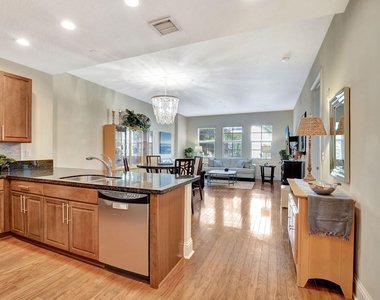 3120 E Latitude Circle - Photo Thumbnail 5