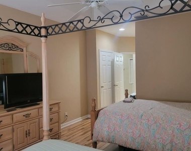 8243 Mulligan Circle - Photo Thumbnail 8