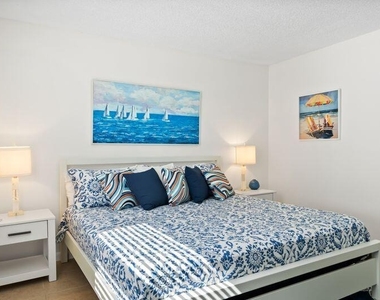 2319 Tamarind Drive - Photo Thumbnail 17