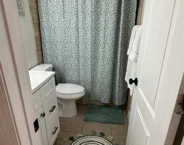 2319 Tamarind Drive - Photo Thumbnail 6