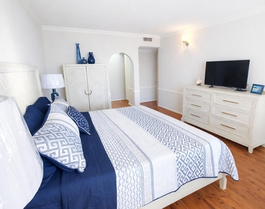 3475 S Ocean Boulevard - Photo Thumbnail 8