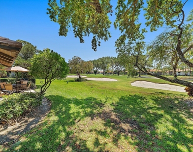 821 Club Drive - Photo Thumbnail 22