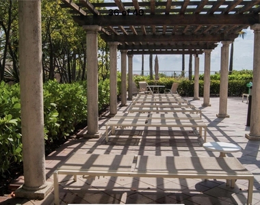 2080 S Ocean Drive - Photo Thumbnail 45