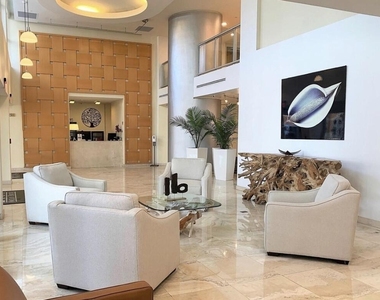 2080 S Ocean Drive - Photo Thumbnail 41