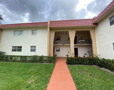 138 Lake Frances Drive - Photo Thumbnail 13