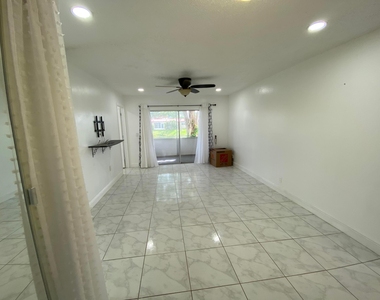138 Lake Frances Drive - Photo Thumbnail 5