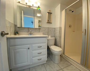 138 Lake Frances Drive - Photo Thumbnail 9