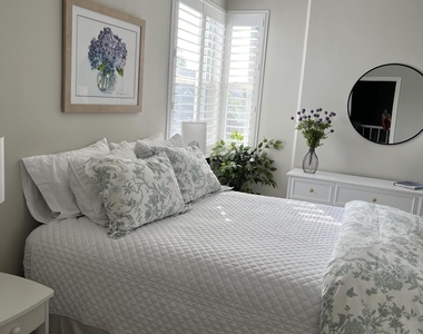 3028 Windward Way - Photo Thumbnail 13