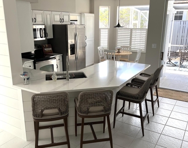 3028 Windward Way - Photo Thumbnail 2