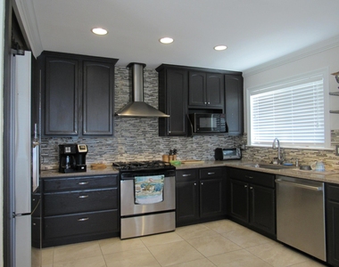 103 Starfish Lane - Photo Thumbnail 7