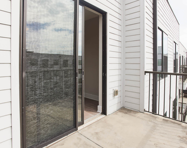 1115 Springwood Connector - Photo Thumbnail 11