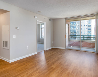 901 N. Nelson St. - Photo Thumbnail 13