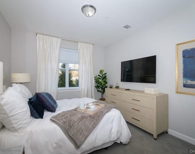193 Sutton Court - Photo Thumbnail 10