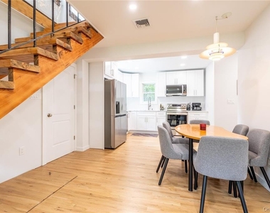 30 Vail Avenue - Photo Thumbnail 12