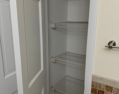 119 Miramar Avenue - Photo Thumbnail 8