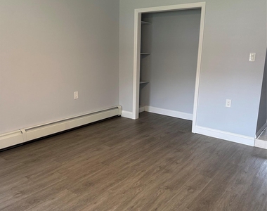 119 Miramar Avenue - Photo Thumbnail 9