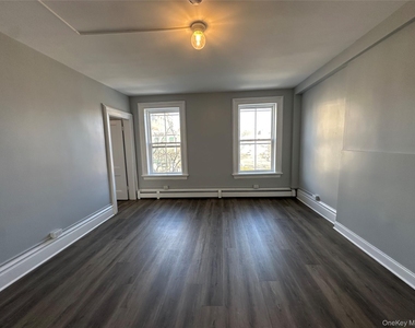 87 Broadway - Photo Thumbnail 18
