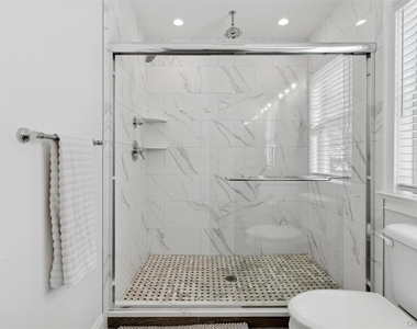 1510 Maple Lane - Photo Thumbnail 17