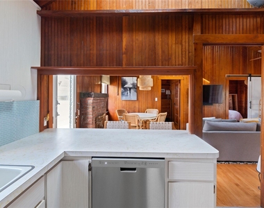 760 Surf Road - Photo Thumbnail 10